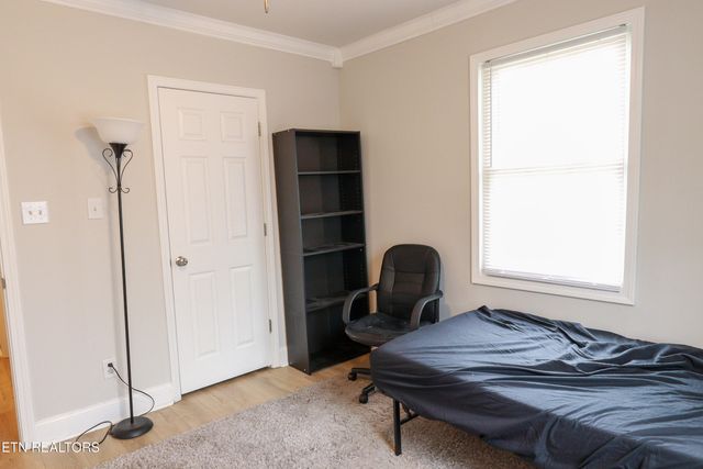 181 E Edison St, Alcoa, TN 37701