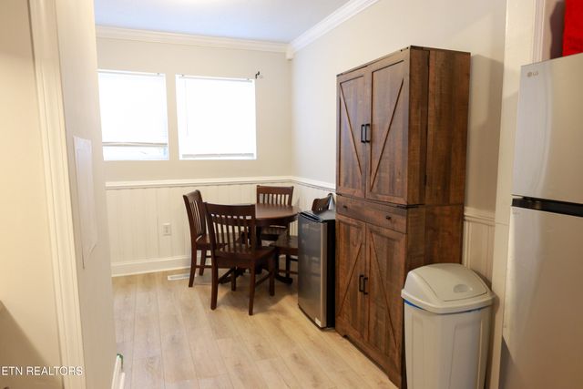 181 E Edison St, Alcoa, TN 37701