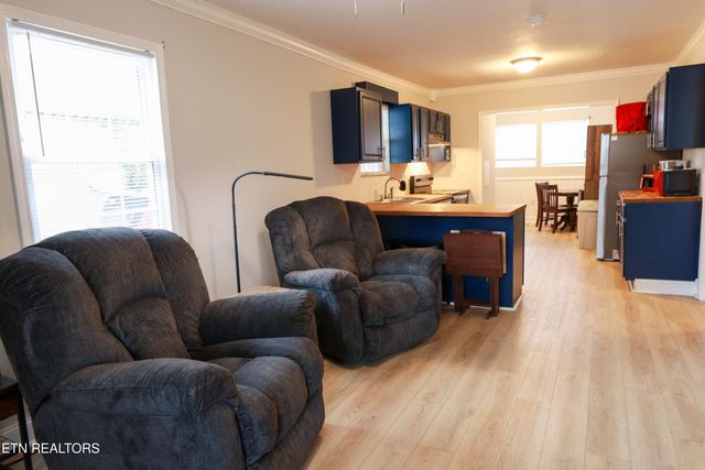 181 E Edison St, Alcoa, TN 37701