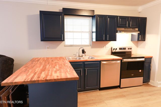 181 E Edison St, Alcoa, TN 37701