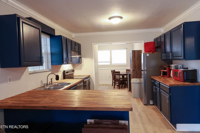 181 E Edison St, Alcoa, TN 37701