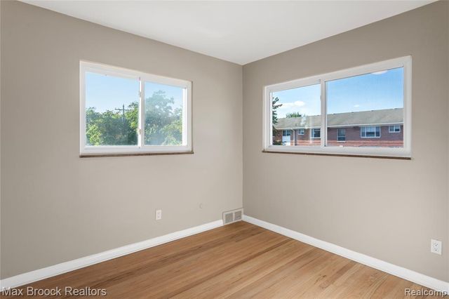 1909 Gardenia Avenue Unit D, Royal Oak, MI 48067