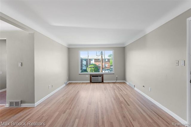 1909 Gardenia Avenue Unit D, Royal Oak, MI 48067