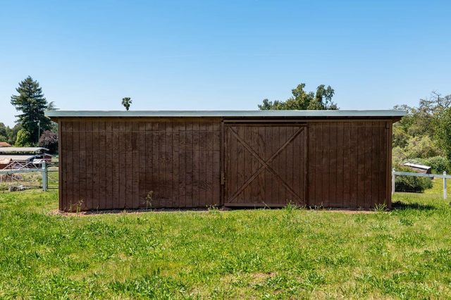 3100 Newcastle Rd, Newcastle, CA 95658