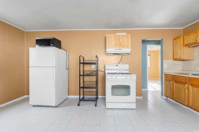 2922 Drexel Avenue, Fort Wayne, IN 46806