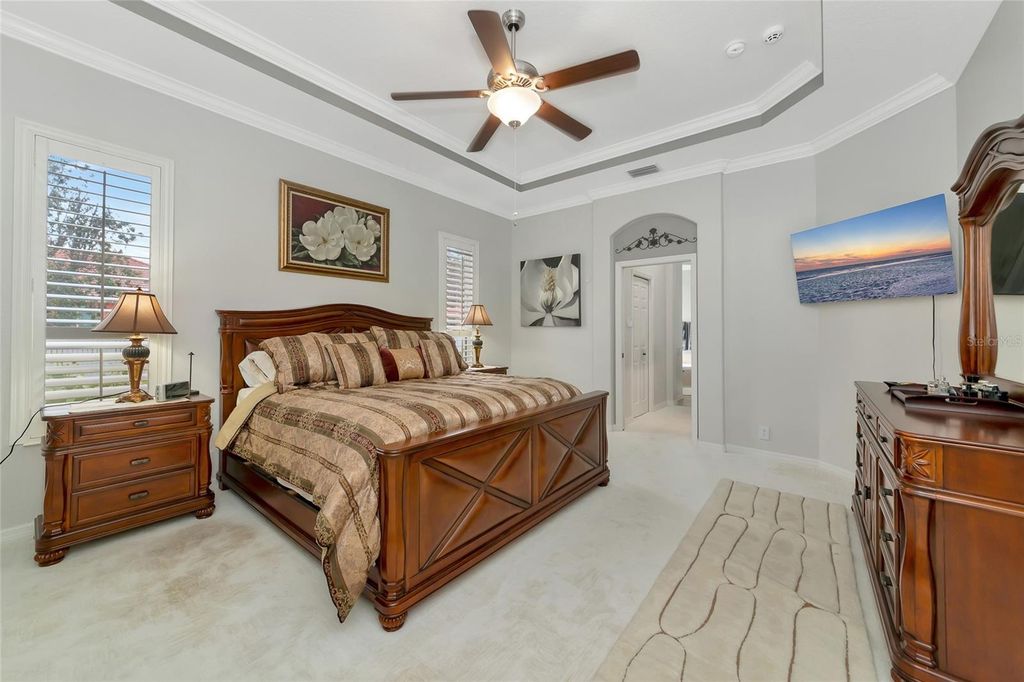 Image 11 of property listing at 405 PETREL TRAIL, Bradenton, FL 34212