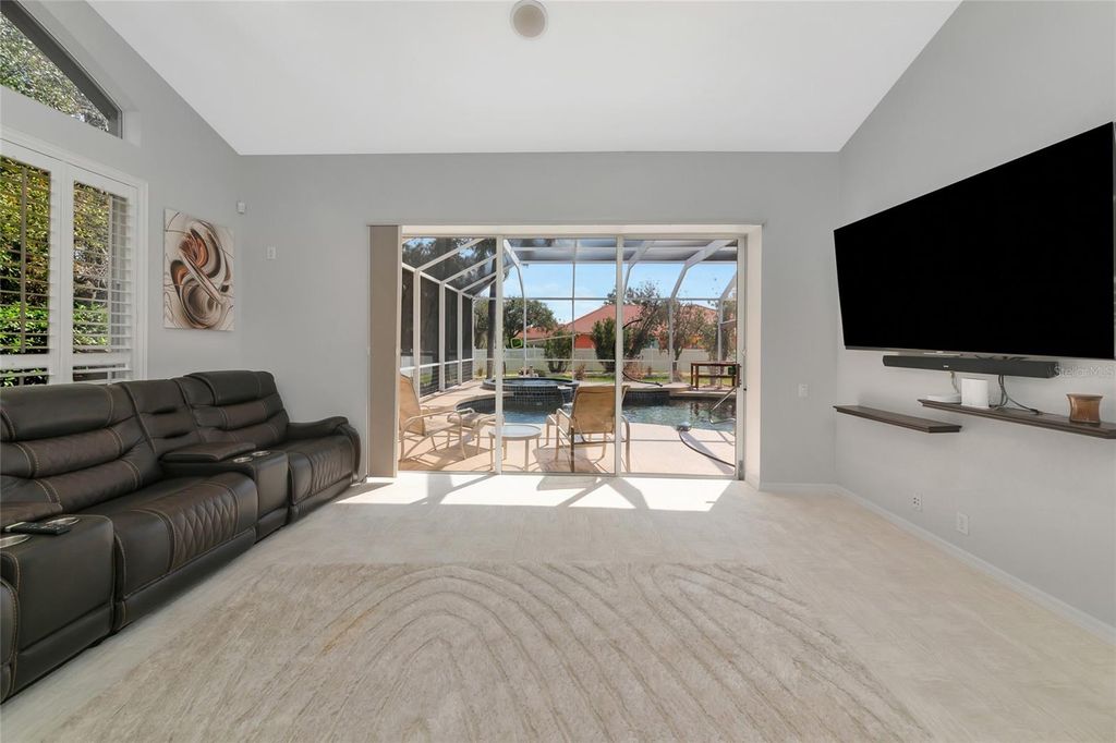 Image 34 of property listing at 405 PETREL TRAIL, Bradenton, FL 34212