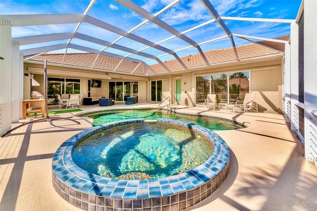 Image 46 of property listing at 405 PETREL TRAIL, Bradenton, FL 34212