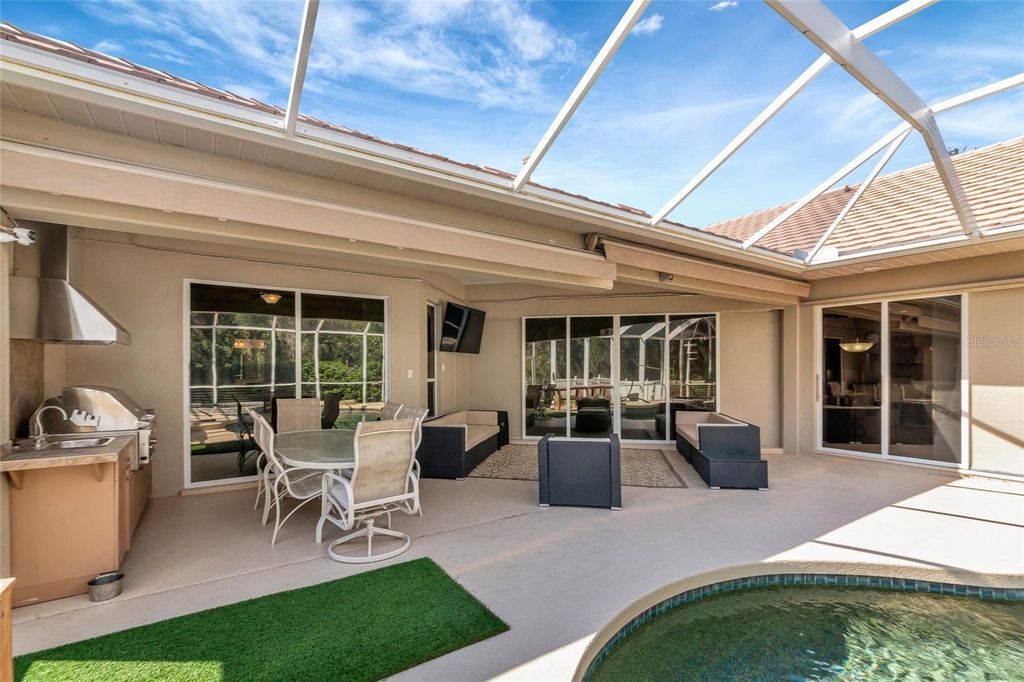 Image 48 of property listing at 405 PETREL TRAIL, Bradenton, FL 34212