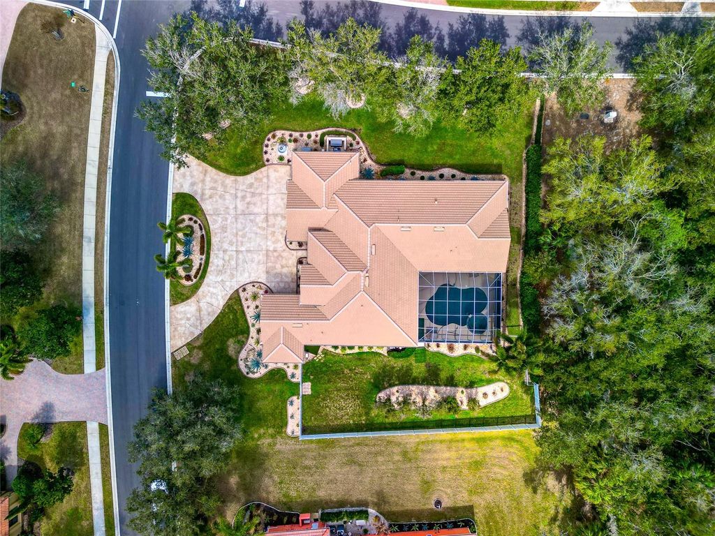 Image 51 of property listing at 405 PETREL TRAIL, Bradenton, FL 34212
