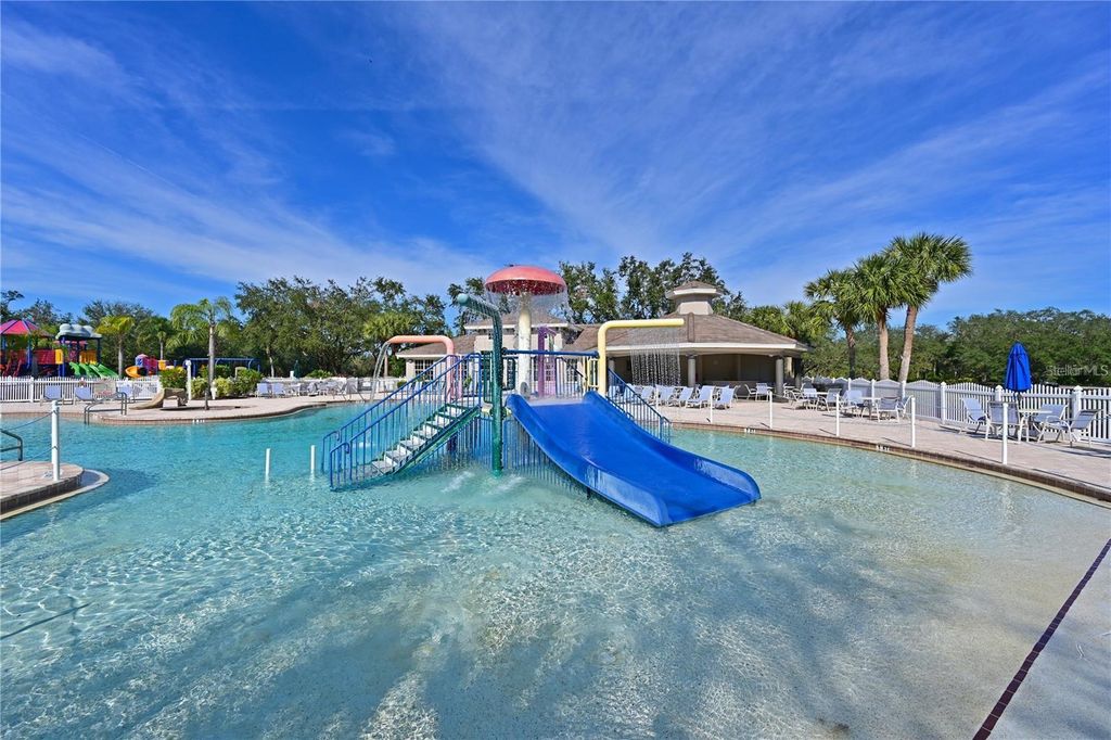 Image 56 of property listing at 405 PETREL TRAIL, Bradenton, FL 34212