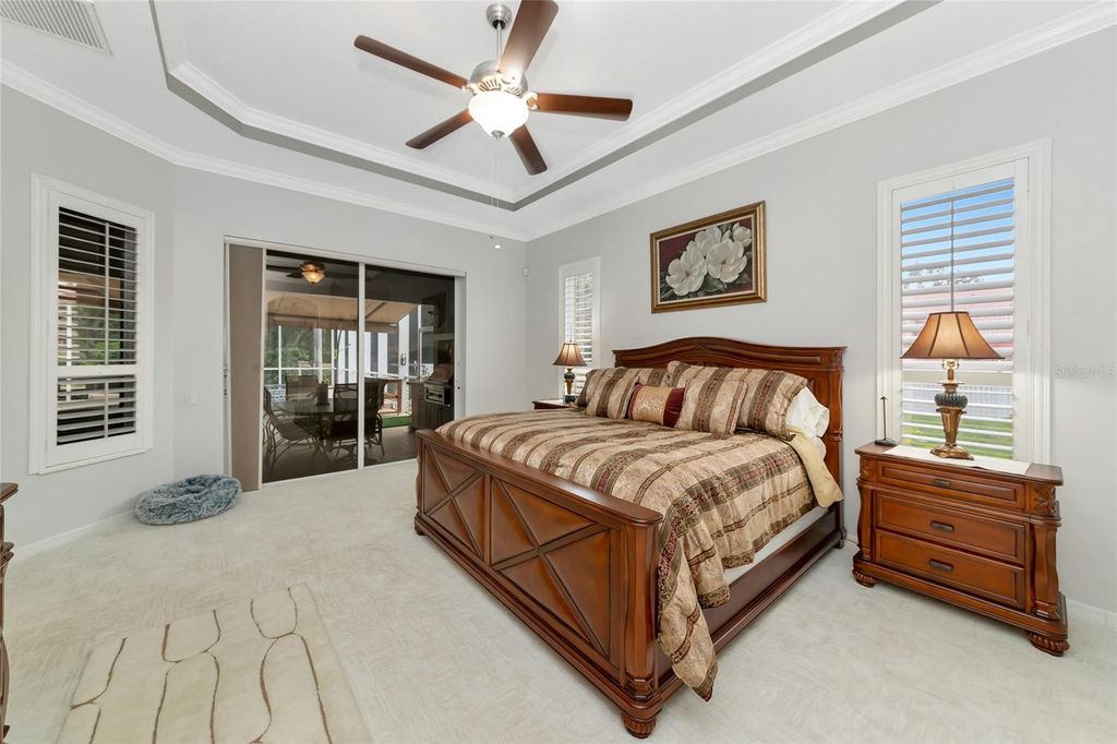 Image 10 of property listing at 405 PETREL TRAIL, Bradenton, FL 34212
