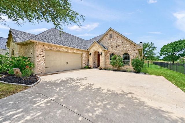 3006 Preston Club Drive, Sherman, TX 75092