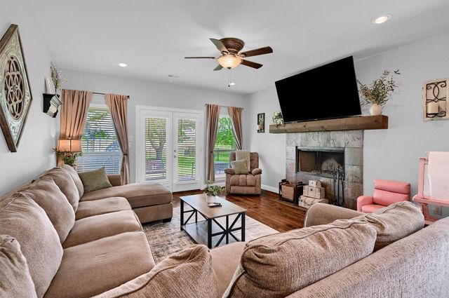 3006 Preston Club Drive, Sherman, TX 75092