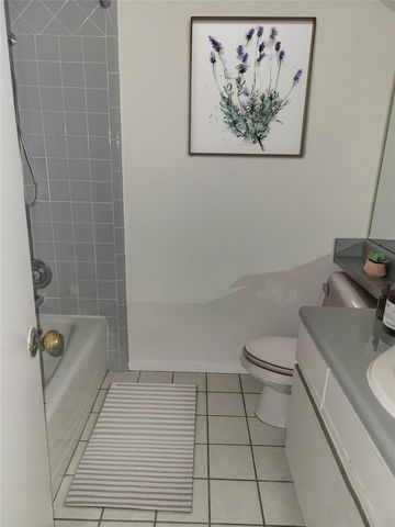 12301 Furrow CV B, Austin, TX 78753