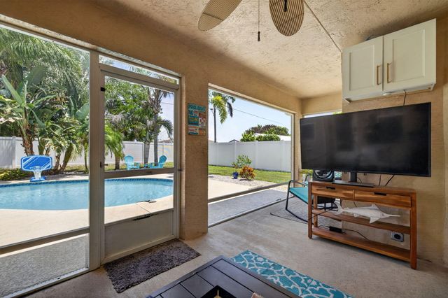 709 SW Jacoby Avenue, Port St. Lucie, Port St Lucie, FL 34953