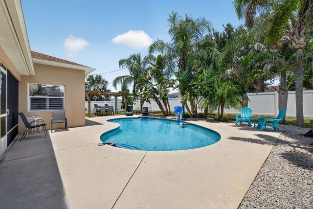 709 SW Jacoby Avenue, Port St. Lucie, Port St Lucie, FL 34953