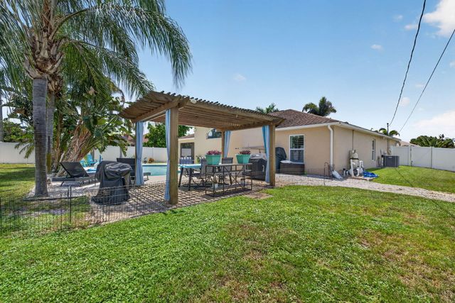 709 SW Jacoby Avenue, Port St. Lucie, Port St Lucie, FL 34953