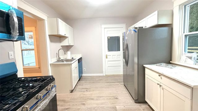 1112 W 29TH Street, Erie, PA 16508