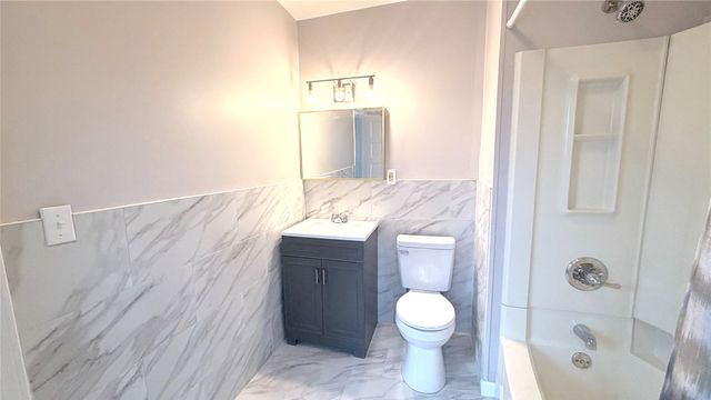 1112 W 29TH Street, Erie, PA 16508