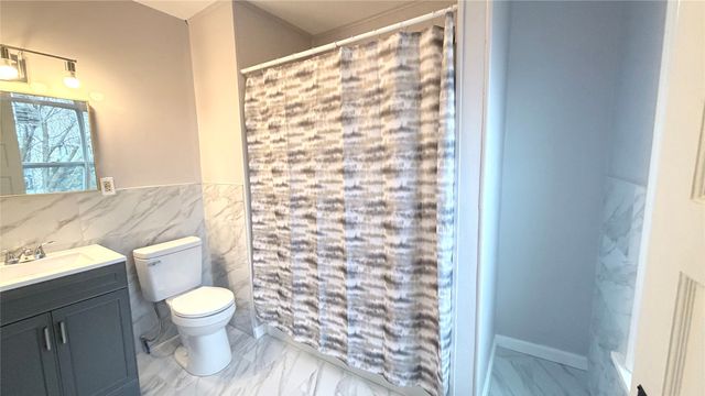 1112 W 29TH Street, Erie, PA 16508