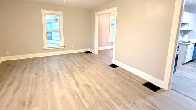 1112 W 29TH Street, Erie, PA 16508