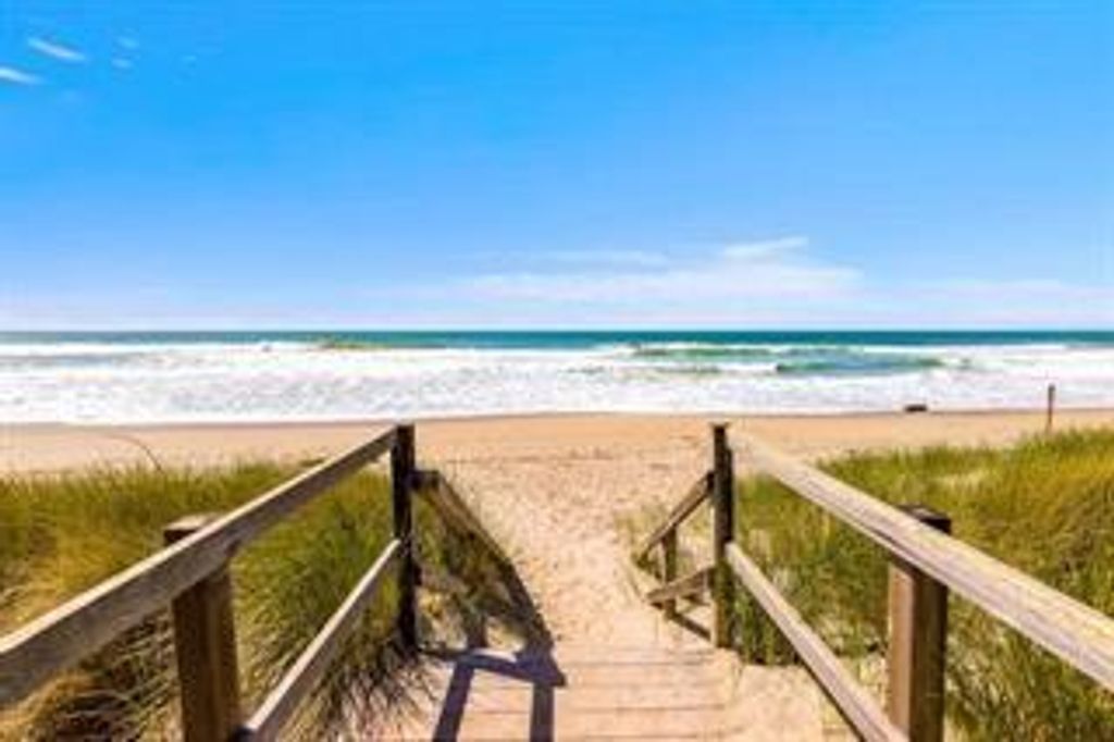 Image 1 of property listing at 101 Shell Drive 22, Watsonville, CA 95076