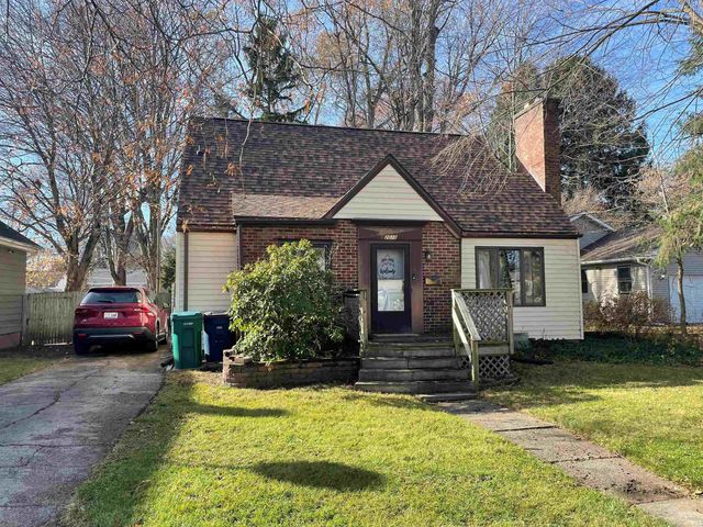 2010 Monroe Street, Laporte, IN 46350