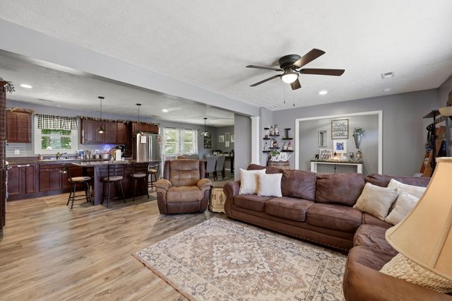322 Kennedy Heights, Carlisle, KY 40311