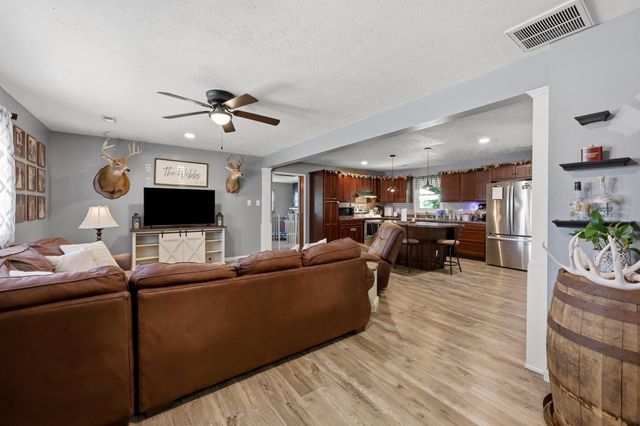 322 Kennedy Heights, Carlisle, KY 40311
