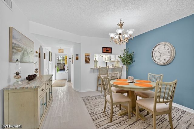 705 Augusta BLVD 705-4, Naples, FL 34113