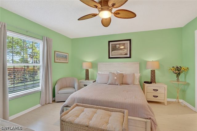 705 Augusta BLVD 705-4, Naples, FL 34113