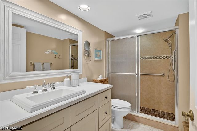 705 Augusta BLVD 705-4, Naples, FL 34113