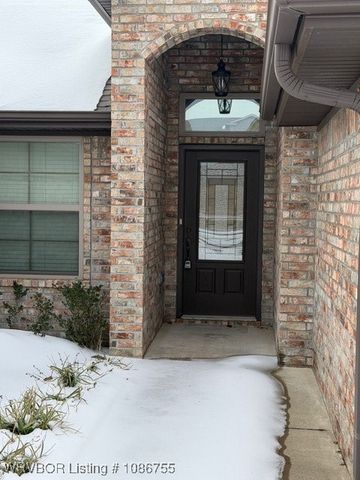 319 Copsey Drive, Van Buren, AR 72956