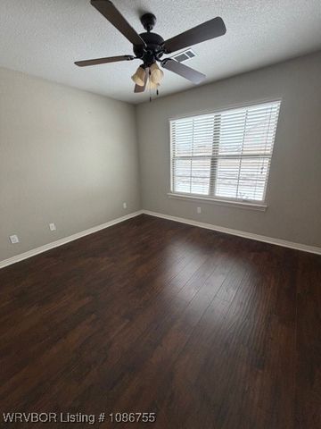 319 Copsey Drive, Van Buren, AR 72956