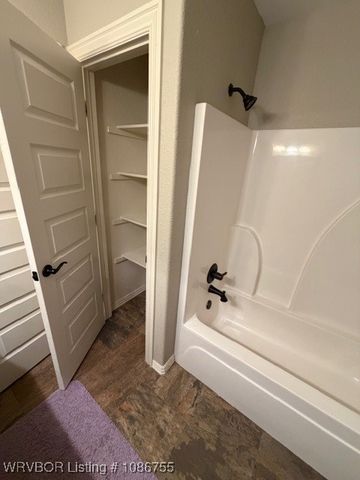 319 Copsey Drive, Van Buren, AR 72956