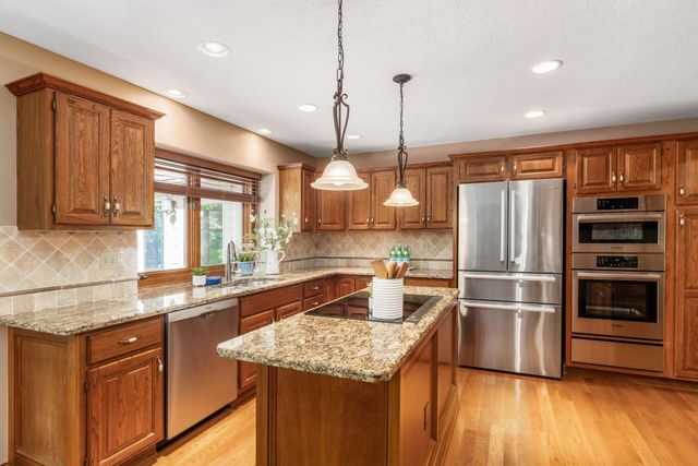 980 Landings Loop N, Westerville, OH 43082