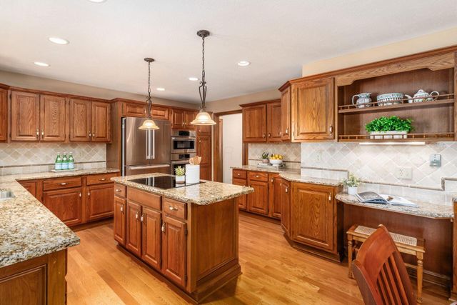 980 Landings Loop N, Westerville, OH 43082