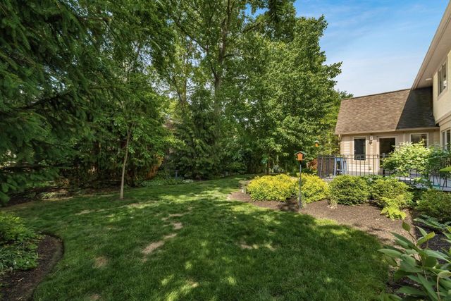 980 Landings Loop N, Westerville, OH 43082