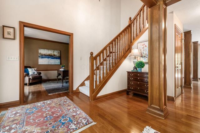 980 Landings Loop N, Westerville, OH 43082