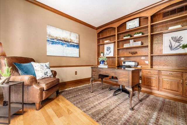 980 Landings Loop N, Westerville, OH 43082