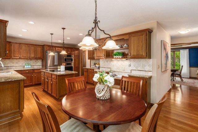 980 Landings Loop N, Westerville, OH 43082