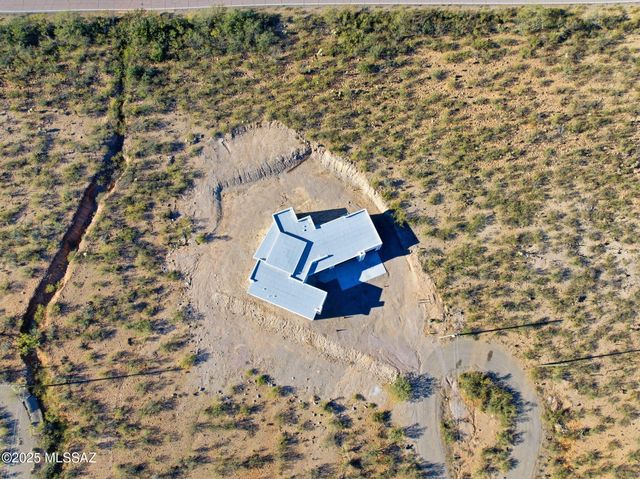 1786 Peralta Court, Rio Rico, AZ 85648