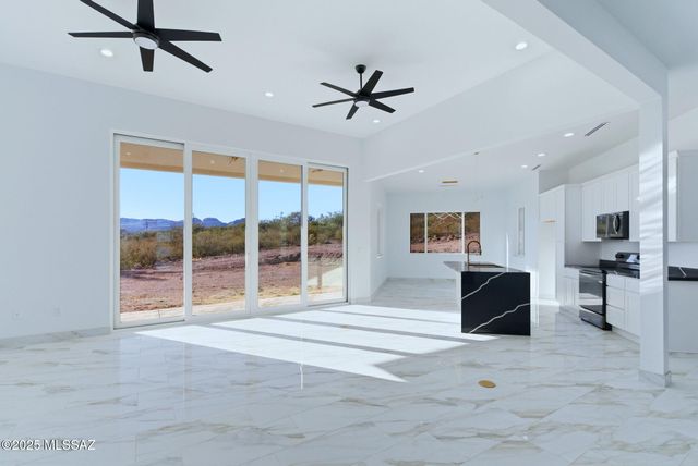 1786 Peralta Court, Rio Rico, AZ 85648