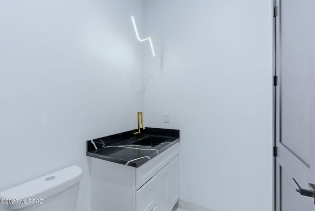 1786 Peralta Court, Rio Rico, AZ 85648