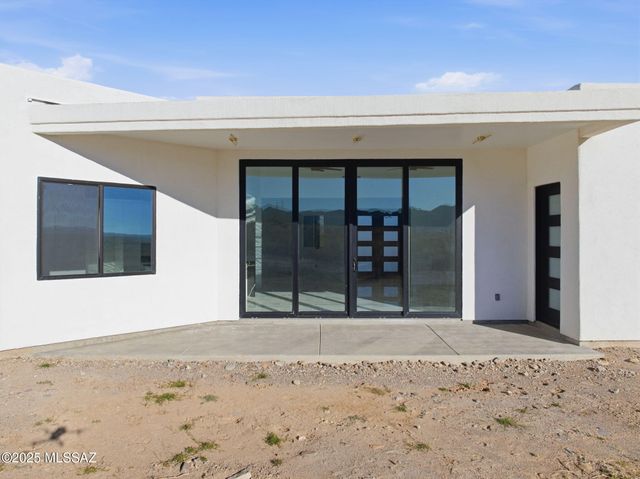 1786 Peralta Court, Rio Rico, AZ 85648