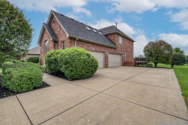 54 Long Cove Drive, Lemont, IL 60439