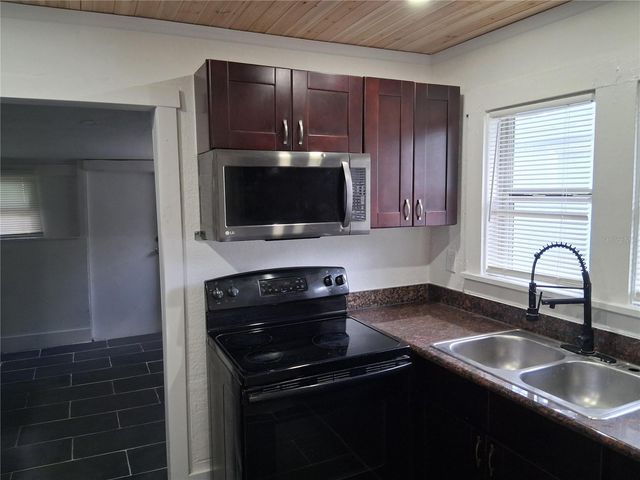 716 15TH AVENUE S, St Petersburg, FL 33701