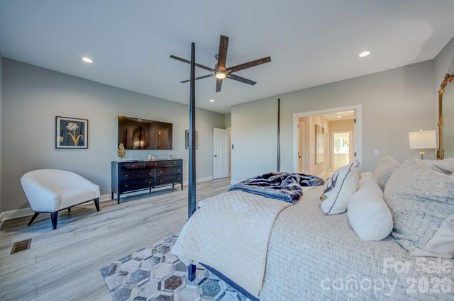 2488 Catawba Falls Parkway, Black Mountain, NC 28711