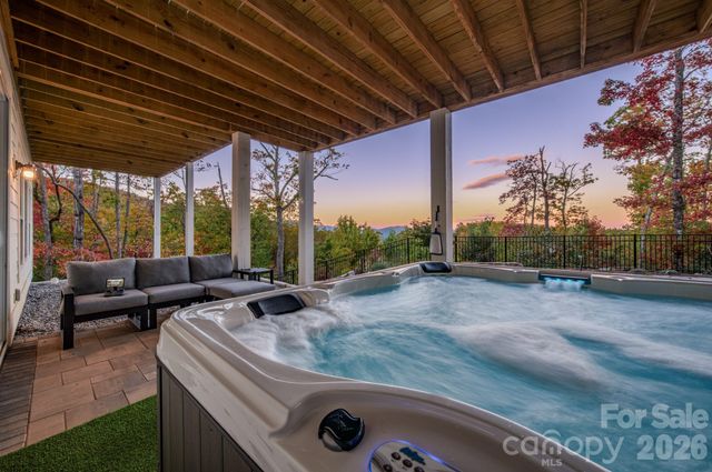 2488 Catawba Falls Parkway, Black Mountain, NC 28711